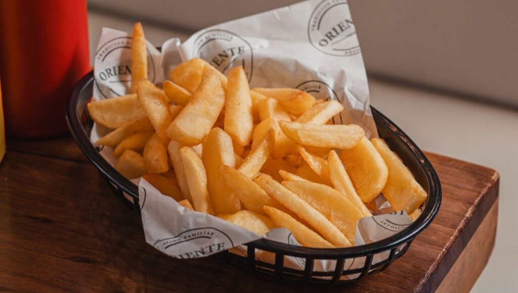 Papas fritas - Completos Oriente